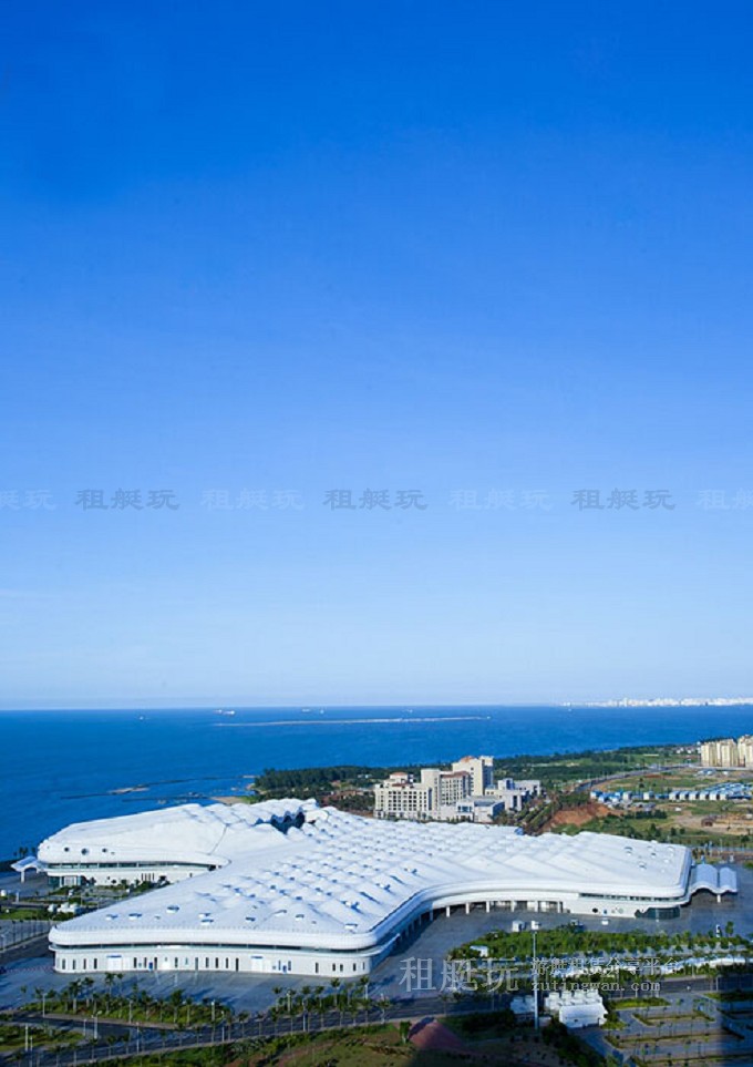 新埠島國際游艇碼頭→白沙門公園→世紀(jì)大橋→萬綠園→秀英港→西海岸會(huì)展中心